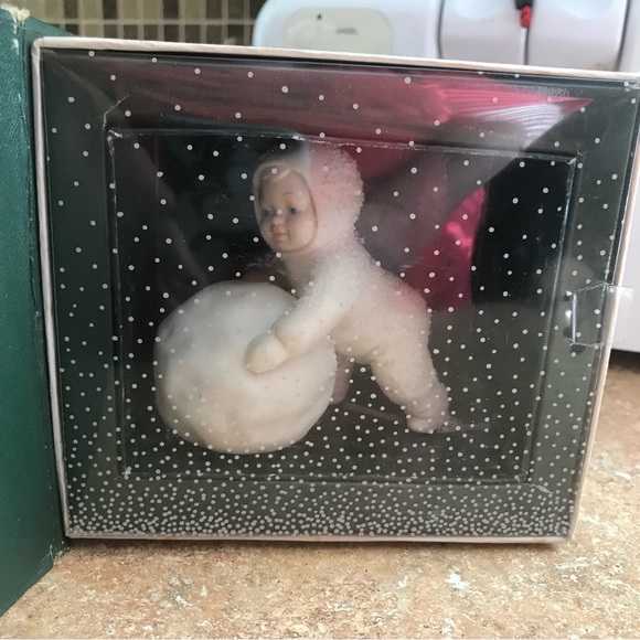 Vintage 1986 Dept 56 SNOWBABIES "I'm Making Snowballs" w/ Box - Picture 10 of 13